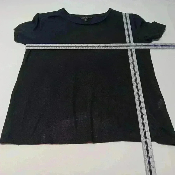 Banana Republic Linen blend short-sleeved shirt. Ladies size M - Picture 3 of 8